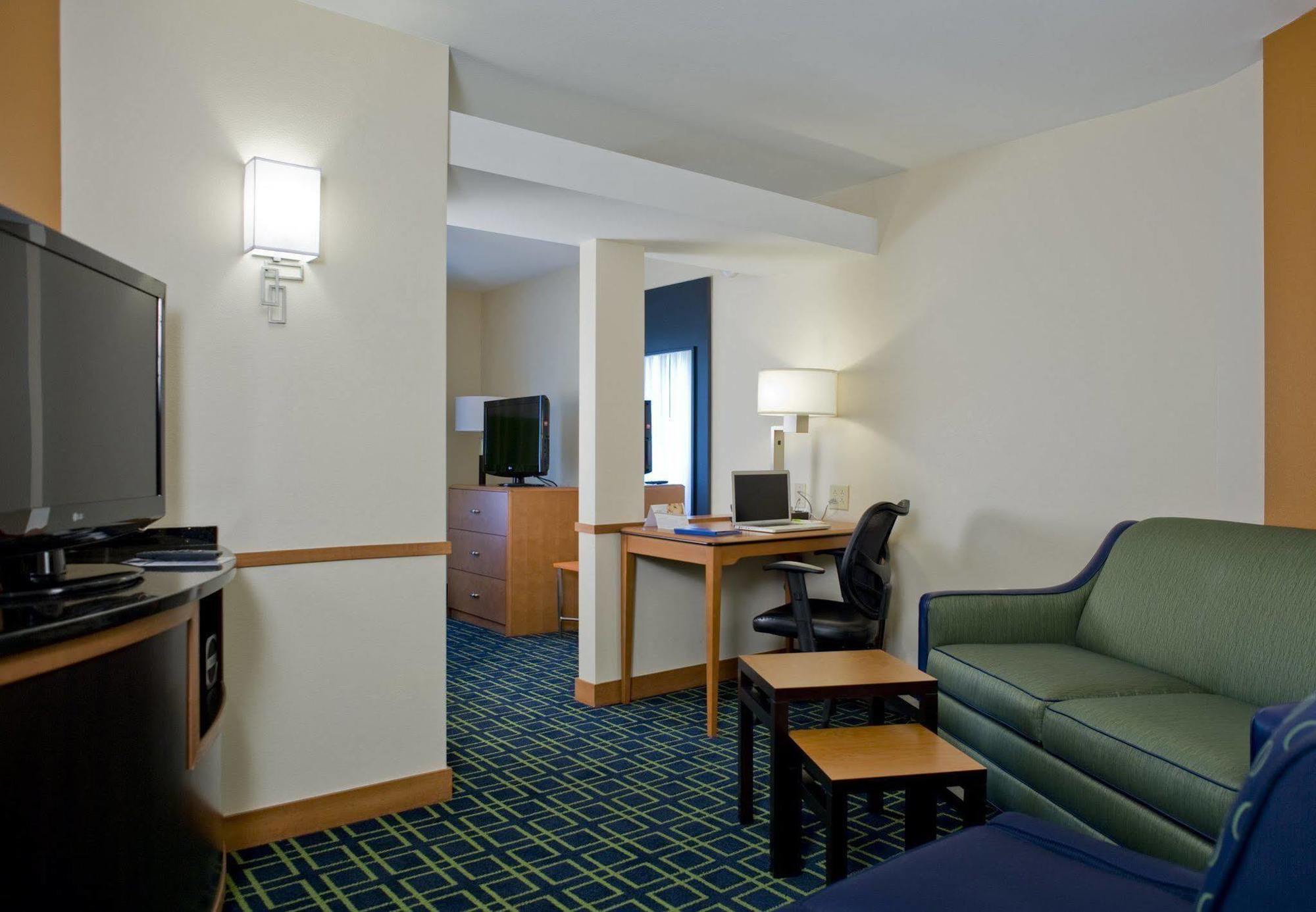 Fairfield Inn & Suites Columbus Bilik gambar